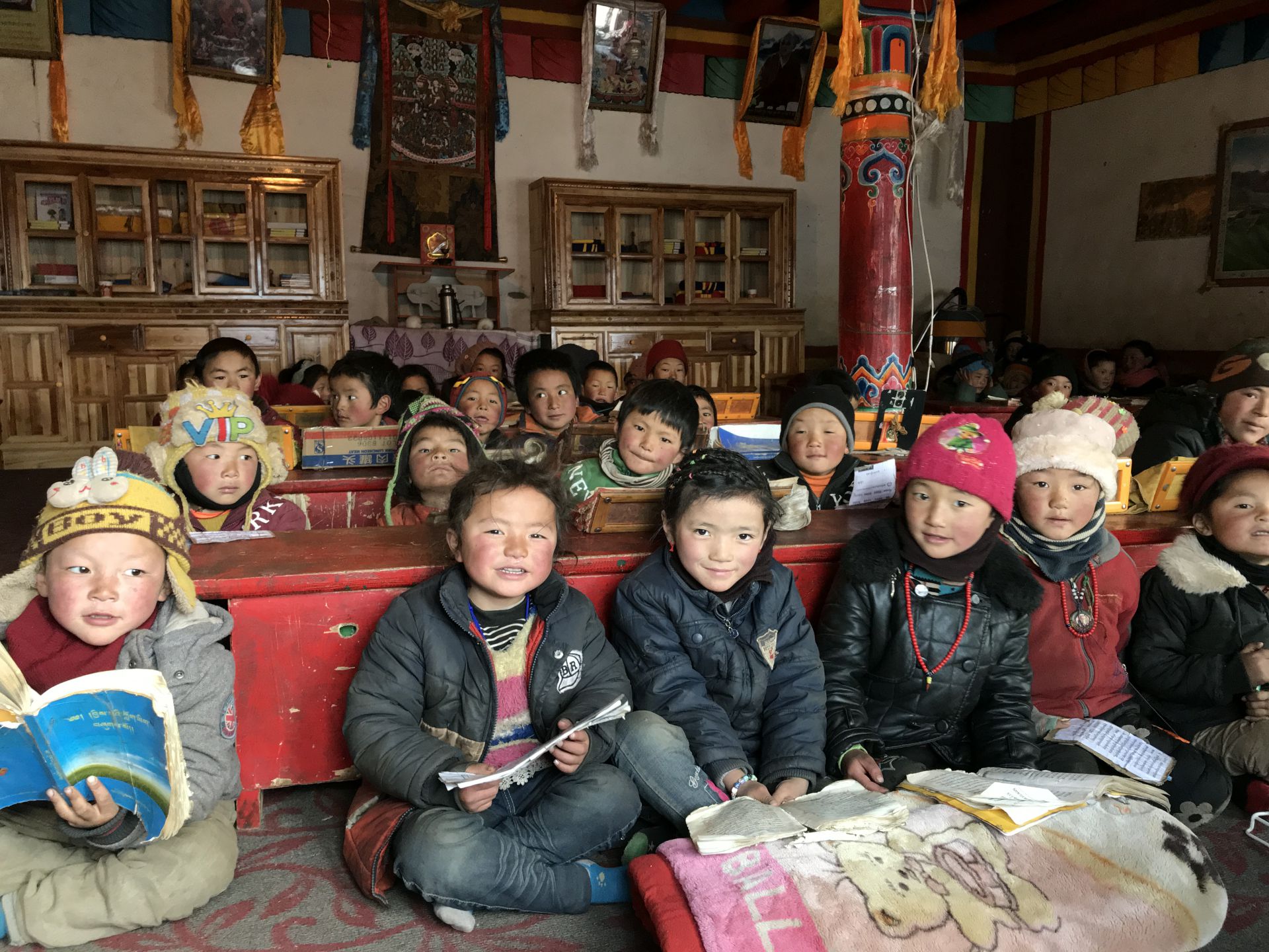 哈尔滨俊峰数字内容创作有限公司公益回顾丨家国同欢月同圆 温暖满载甘孜州(图11)